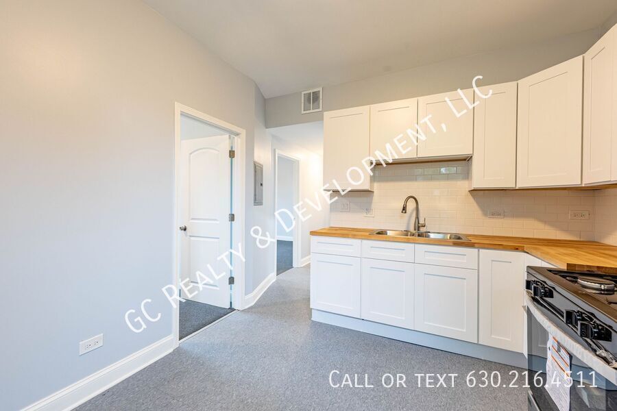 *** 1/2 MO RENT FREE / SPACIOUS 3 BDRM / NEWLY REMODELED / FREE WIFI INCLUDED / PARKING INCL *** property image