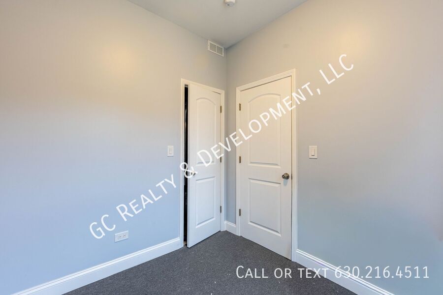 *** 1/2 MO RENT FREE / SPACIOUS 3 BDRM / NEWLY REMODELED / FREE WIFI INCLUDED / PARKING INCL *** property image