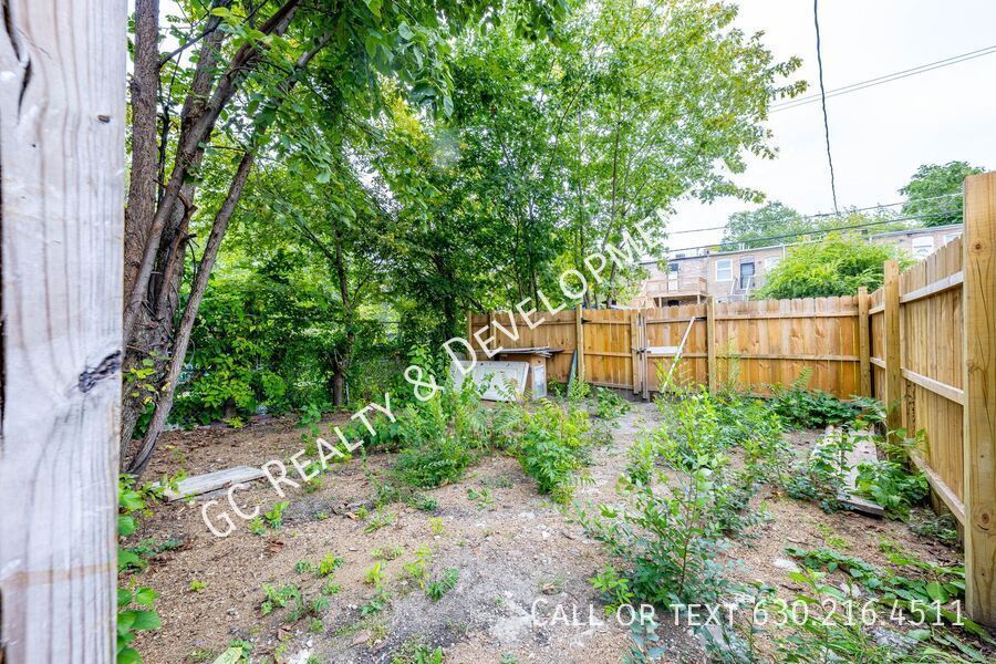 *** 1 MONTH RENT FREE / SPACIOUS 4 BDRM - 2 BATH / NEWLY REMODELED / WIFI INCLUDED *** property image