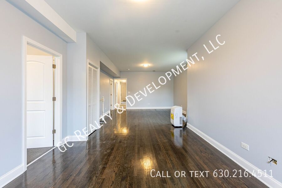 *** 1 MONTH RENT FREE / SPACIOUS 3 BDRM / NEWLY REMODELED / FREE WIFI INCLUDED / PARKING INCL *** property image