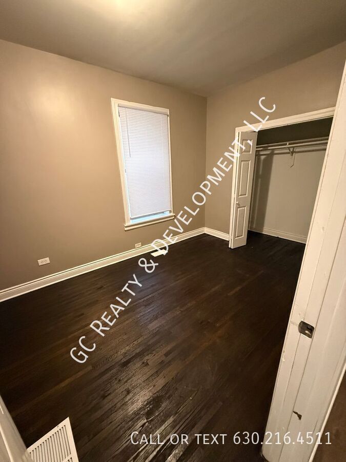 *** APPLIANCES INCL / 3 BDRM / 100% RECENTLY UPDATED / FENCED YARD *** property image