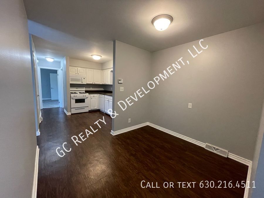 *** MOVE IN SPECIAL / HEAT INCLUDED / 2 BDRMS / W&D IN BUILDING / PETS ALLOWED / LOTS OF CLOSET SPACE*** property image