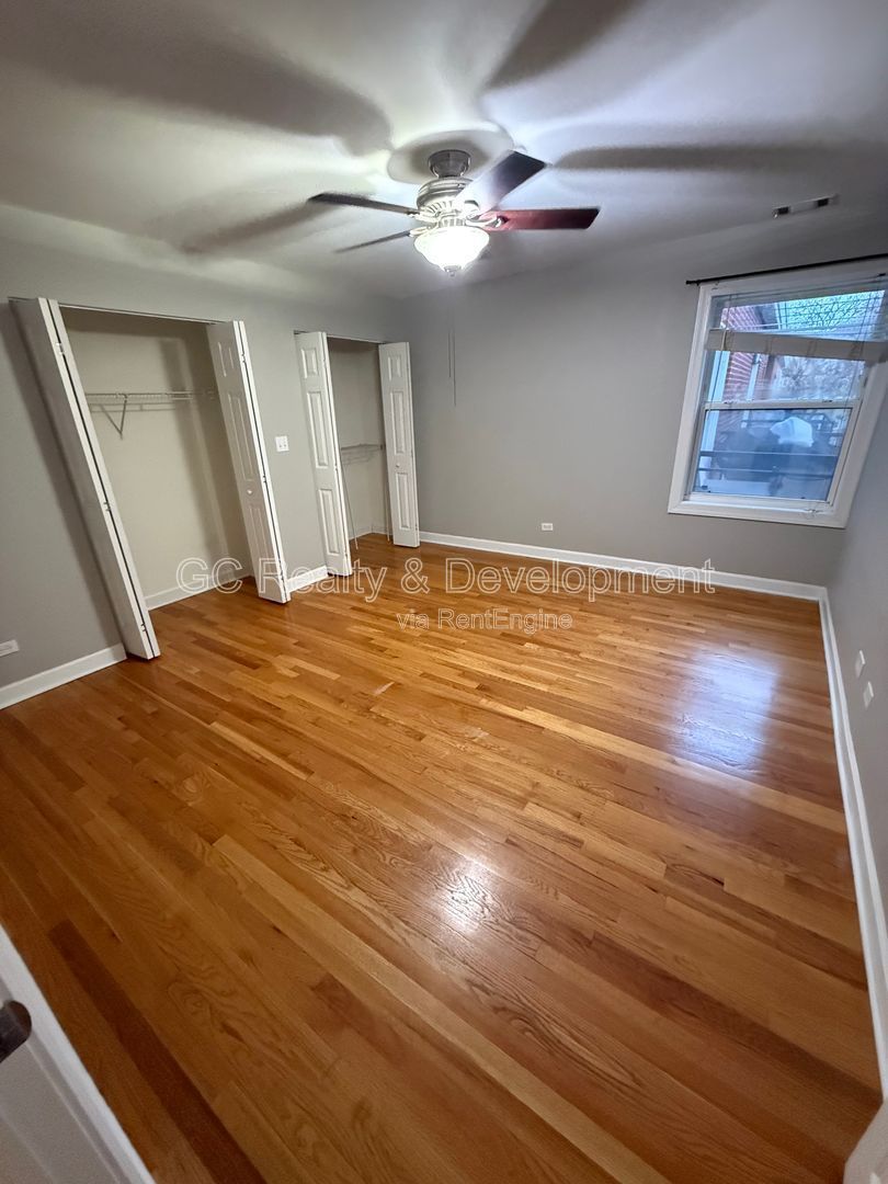 *** ROGERS PARK / IN UNIT LAUNDRY / CENTRAL AC / ASSIGNED PARKING / STORAGE UNIT *** property image