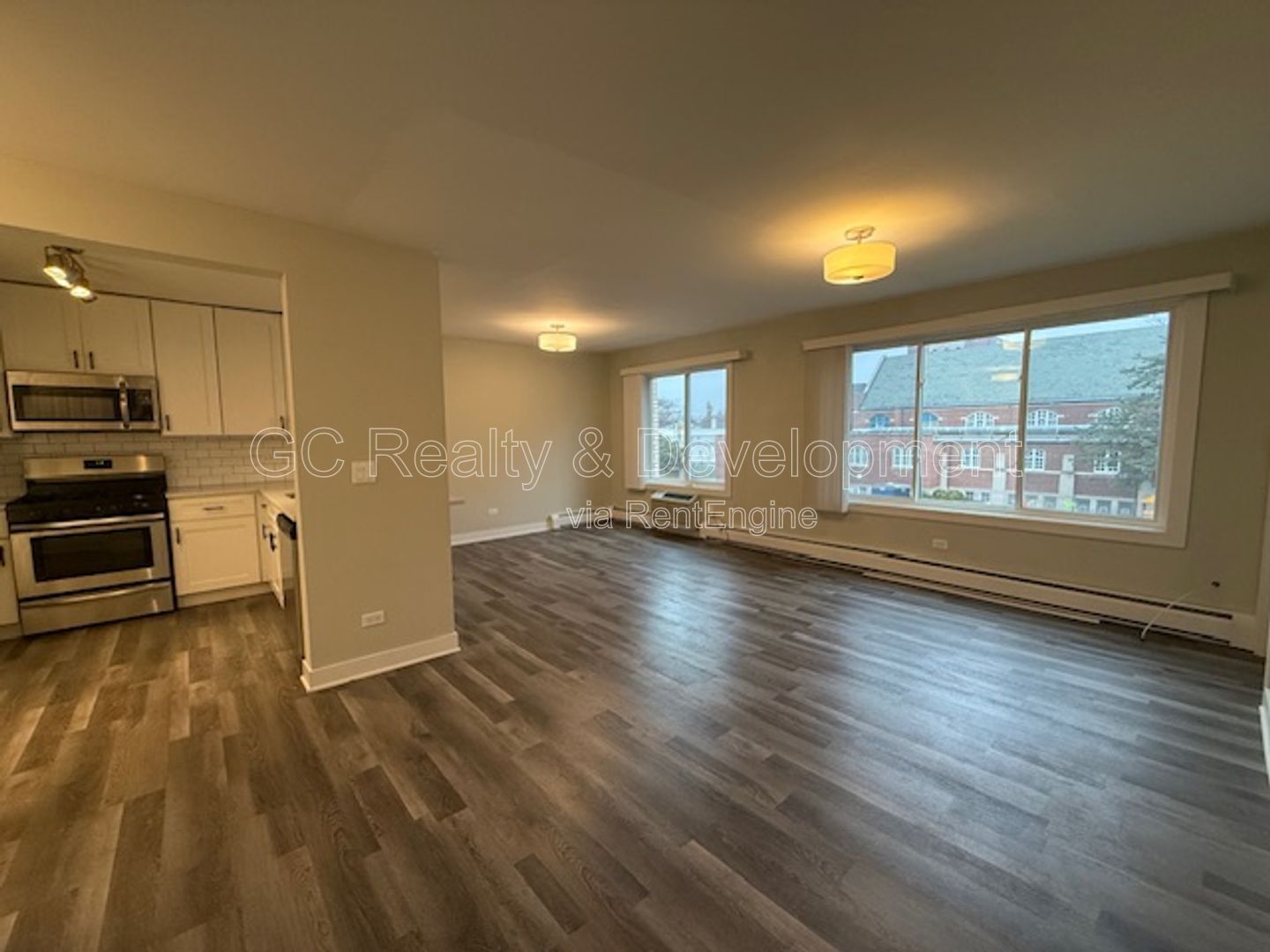 *** RECENTLY UPDATED / 2 BDRM / IN UNIT LAUNDRY / TENANT ONLY PAYS ELECTRIC / SS APPL *** property image