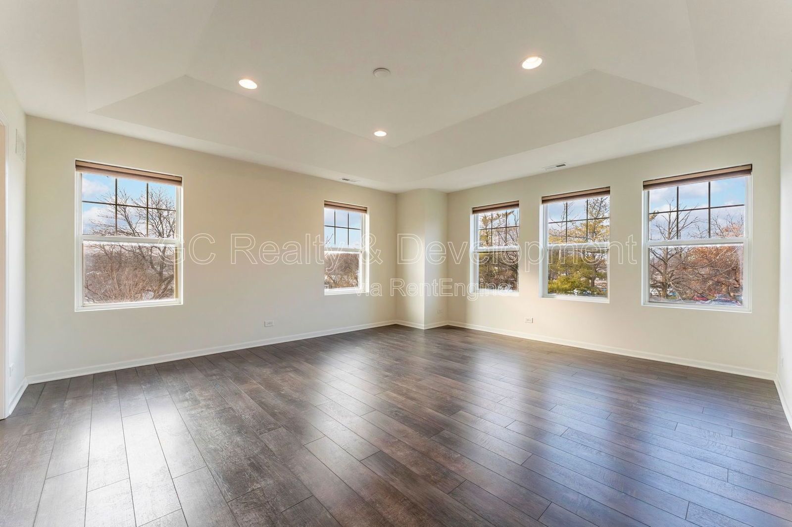 *** NEWER CONSTRUCTION / 3BDRM - 3.5 BTH / 2.5 CAR GARAGE / WOODFIELD MALL / LRG CLOSETS *** property image