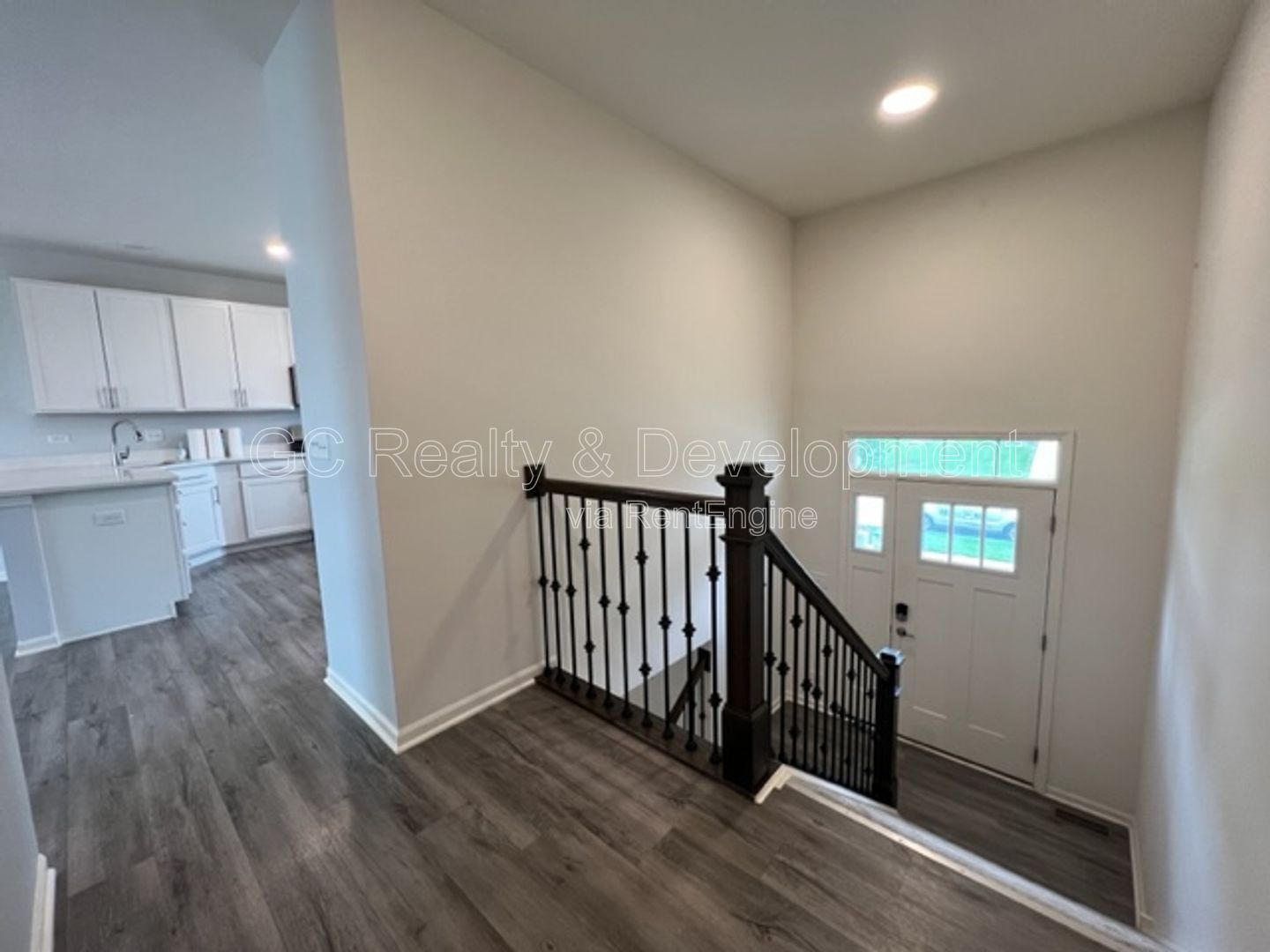 *** WOODLORE ESTATES / 3 BDRM / 2.5 BTH / ATTACHED GARAGE / LAWNCARE & SNOW REMOVAL INCL*** property image