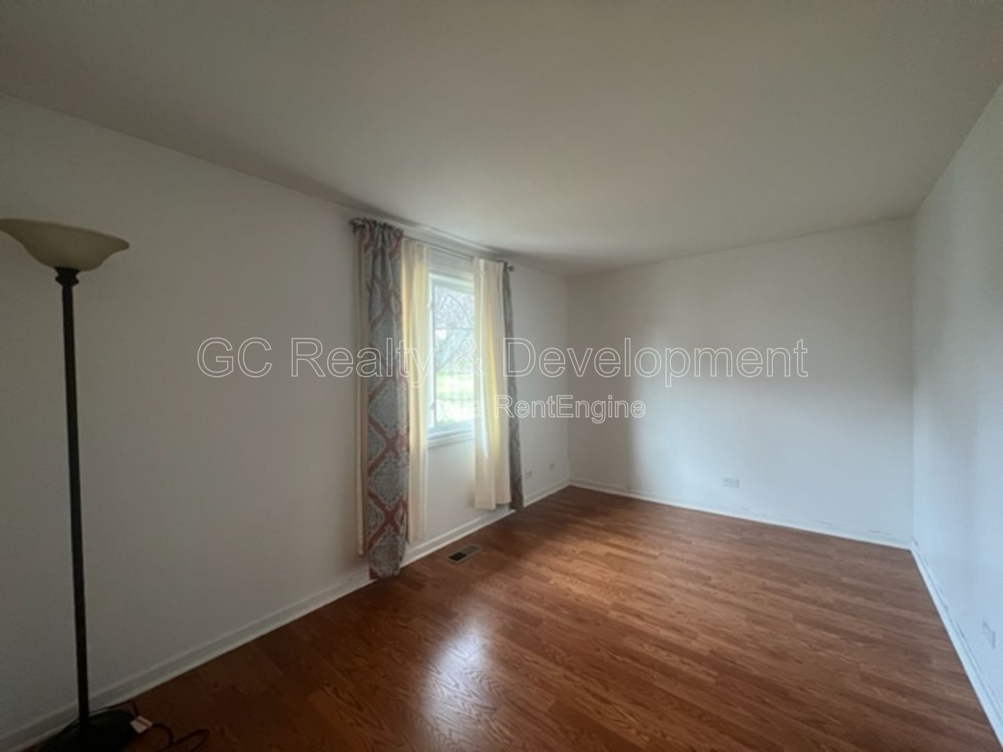 *** COMING SOON 2/15/26 / DISTRICT 54 / WEATHERSFIELD COMMONS / 2 BDRM / SS APPL INCL / ATTACHED GARAGE *** property image