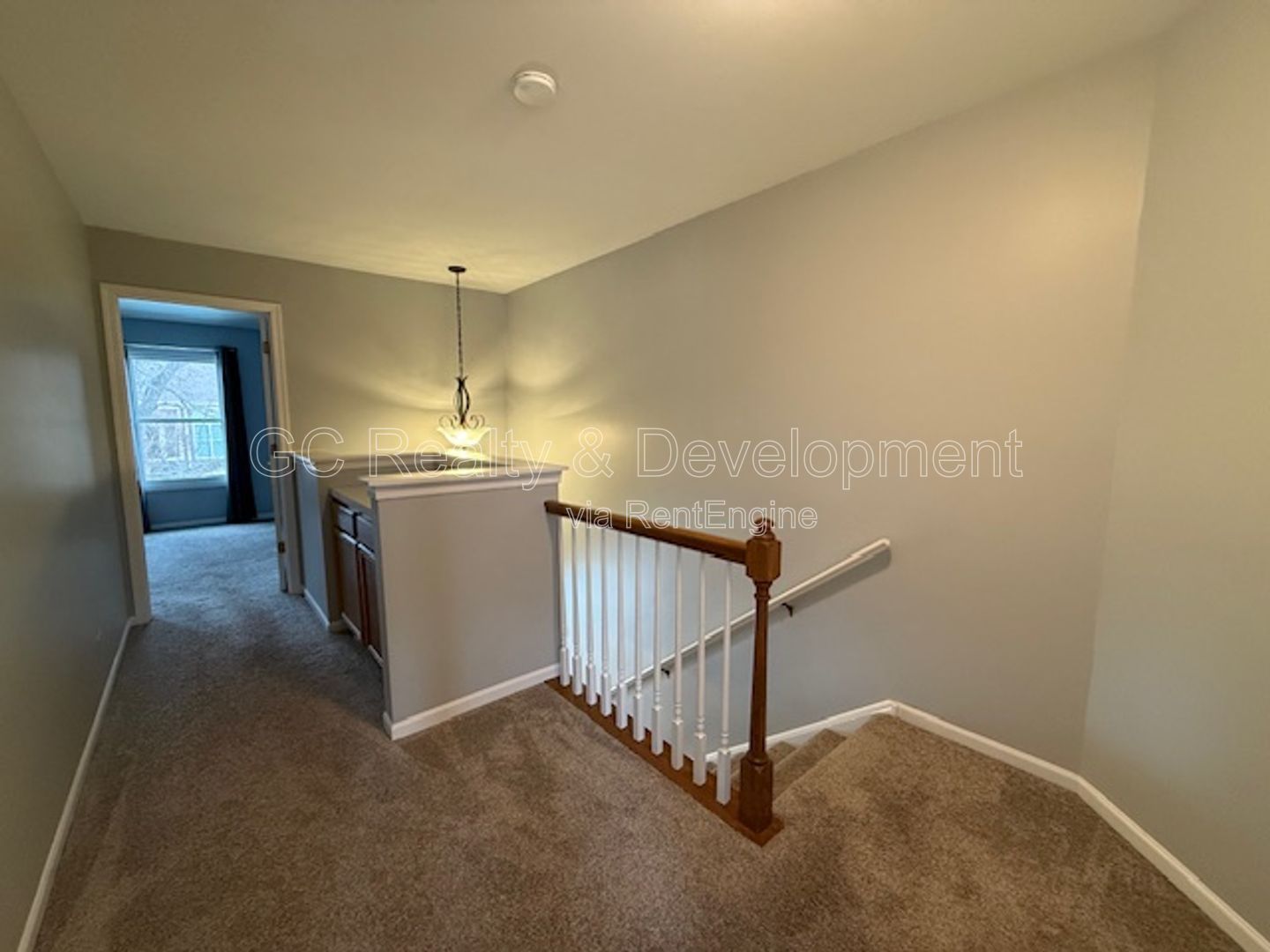 *** 2 BDRM - 2.5 BTH / RECENTLY UPDATED / LRG CLOSETS / CLOSE TO SHOPPING / ATTACHED GARAGE *** property image