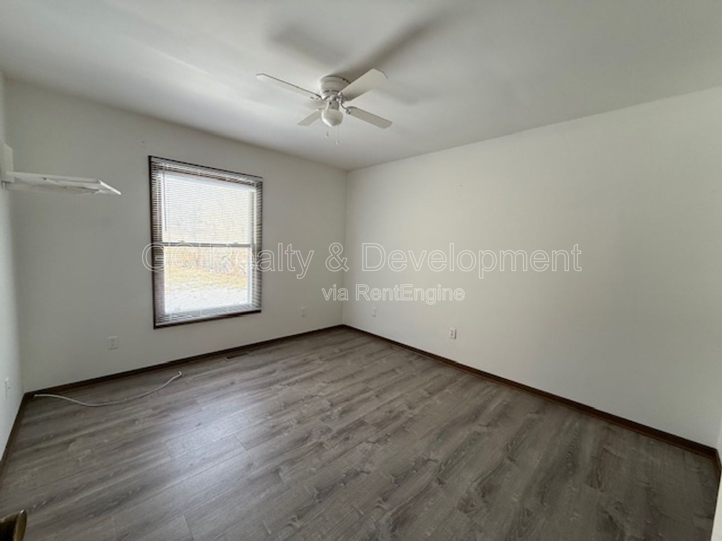 *** FULL REHAB / 2 BDRM / ATTACHED GARAGE / KITCHEN APPL INCL / IN UNIT LAUNDRY *** property image