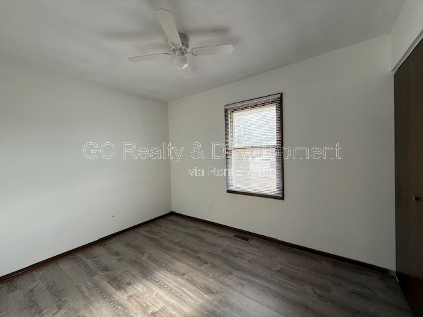 *** FULL REHAB / 2 BDRM / ATTACHED GARAGE / KITCHEN APPL INCL / IN UNIT LAUNDRY *** property image