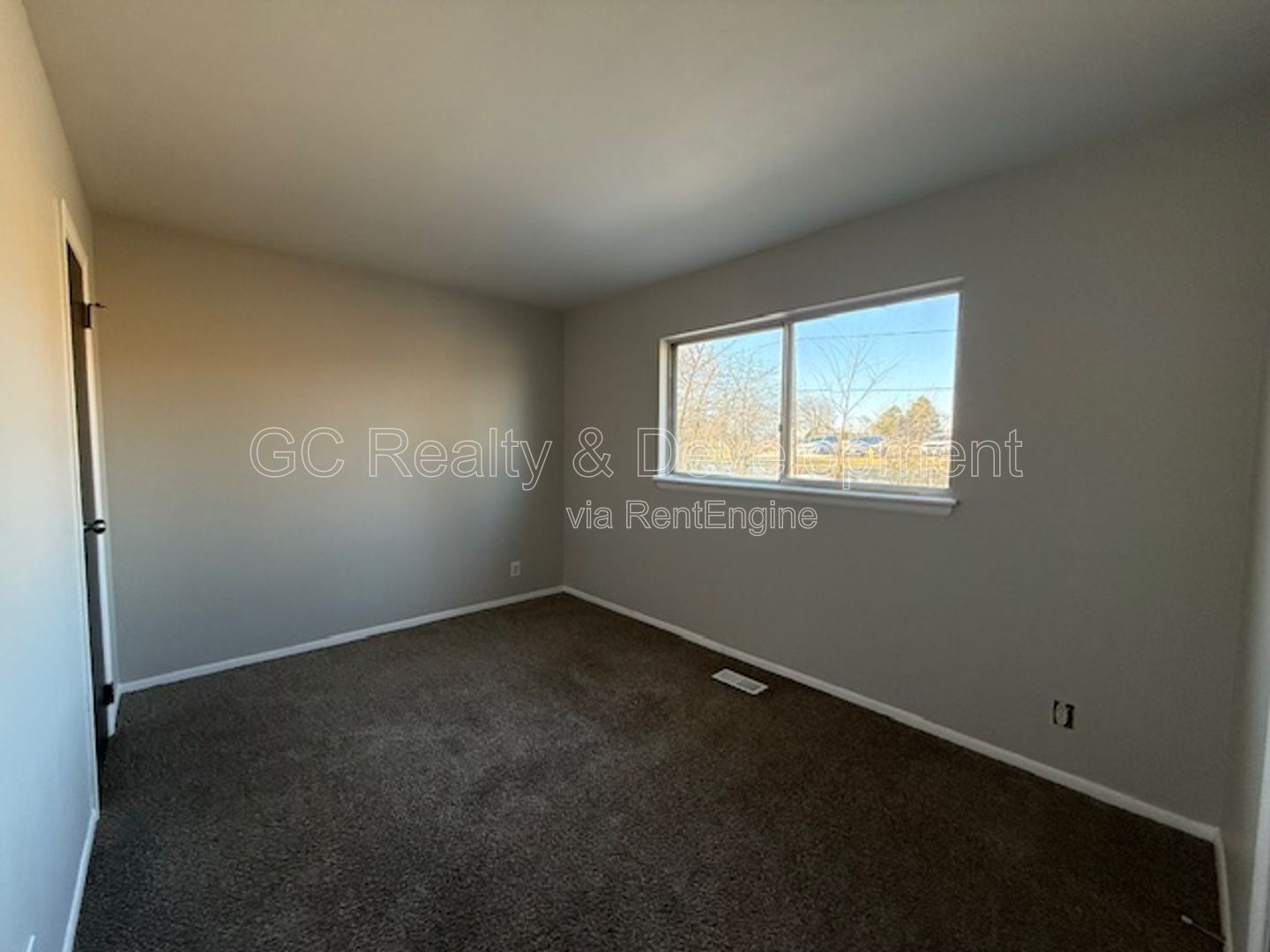 *** LIMITED-TIME MOVE-IN SPECIAL – REST OF FEBRUARY FREE / 3BRM - 1 BTH RANCH W/ ATTACHED GARAGE *** property image