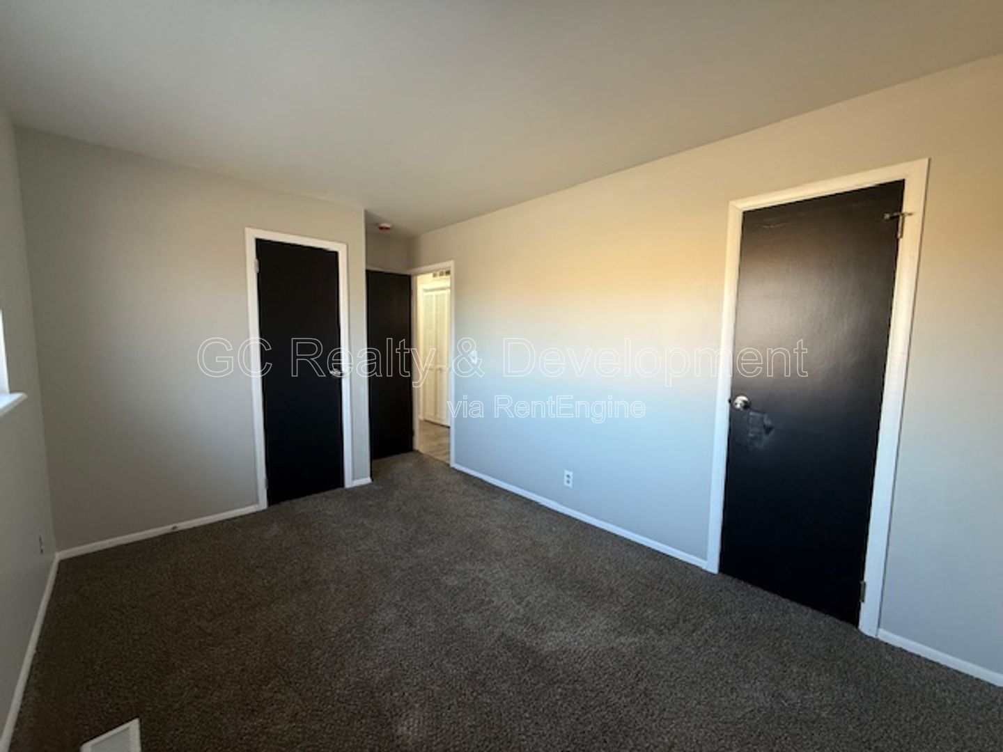 *** LIMITED-TIME MOVE-IN SPECIAL – REST OF FEBRUARY FREE / 3BRM - 1 BTH RANCH W/ ATTACHED GARAGE *** property image