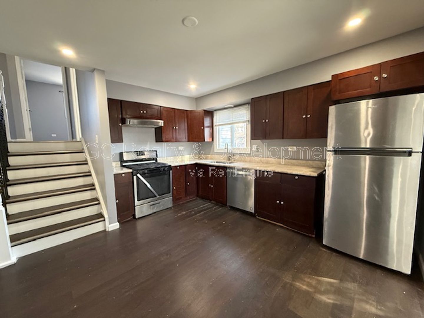 *** 3 BDRM - 2 BTH / FULLY UPDATED / PARTIALLY FIN BASEMENT / CENTRAL AC / SHOPPING NEARBY *** property image