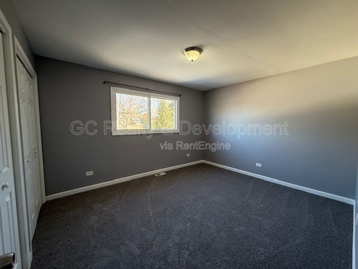 *** 3 BDRM - 2 BTH / FULLY UPDATED / PARTIALLY FIN BASEMENT / CENTRAL AC / SHOPPING NEARBY *** property image