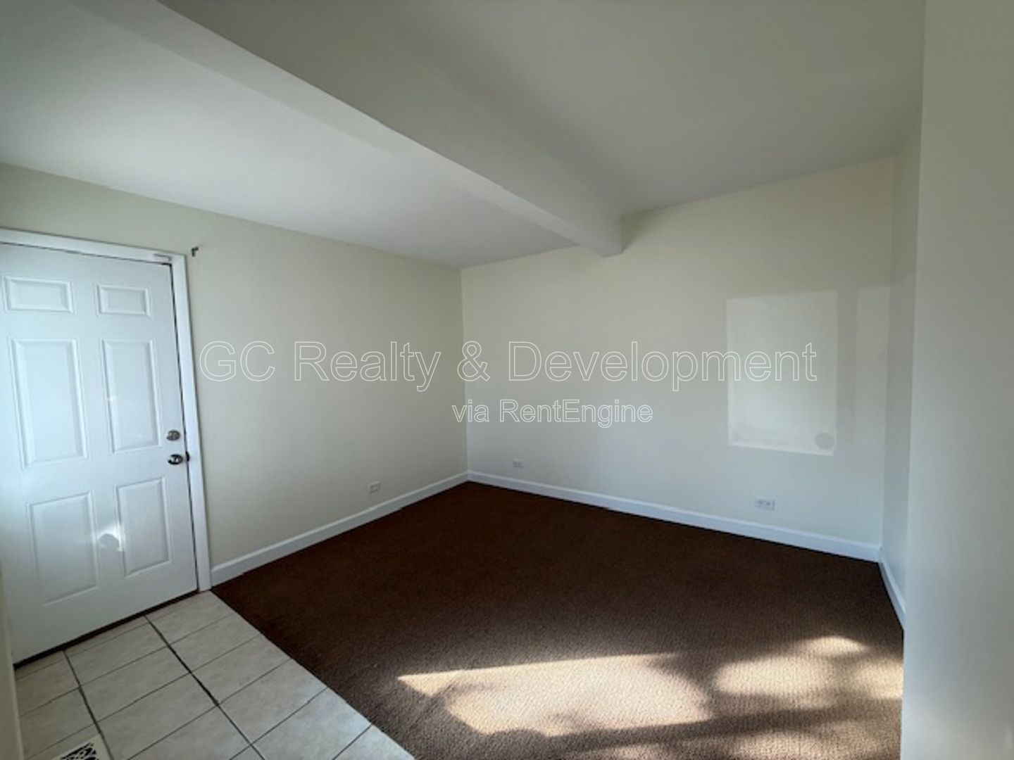 *** 2 BDRM - 2.5 BTH / LRG WALK IN CLOSET / ATTACHED GARAGE / SS APPL / IN UNIT LAUNDRY *** property image