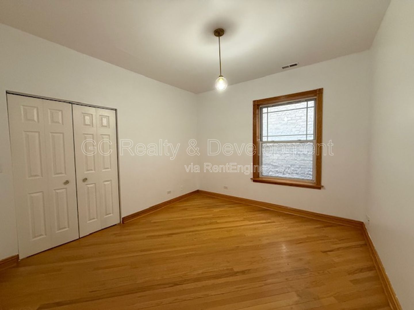 *** RECENTLY UPDATED / SS APPL / PET FRIENDLY / STORAGE UNIT / IN UNIT LAUNDRY *** property image