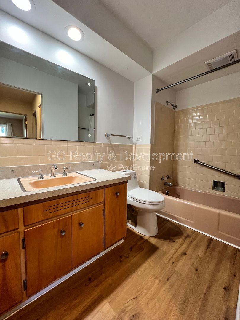 ***  COMING SOON 4/15/26! / 1/2 ACRE LOT / HUGE LIVABLE BASEMENT / STAINLESS APPL / 3BDRM-2BTH *** property image