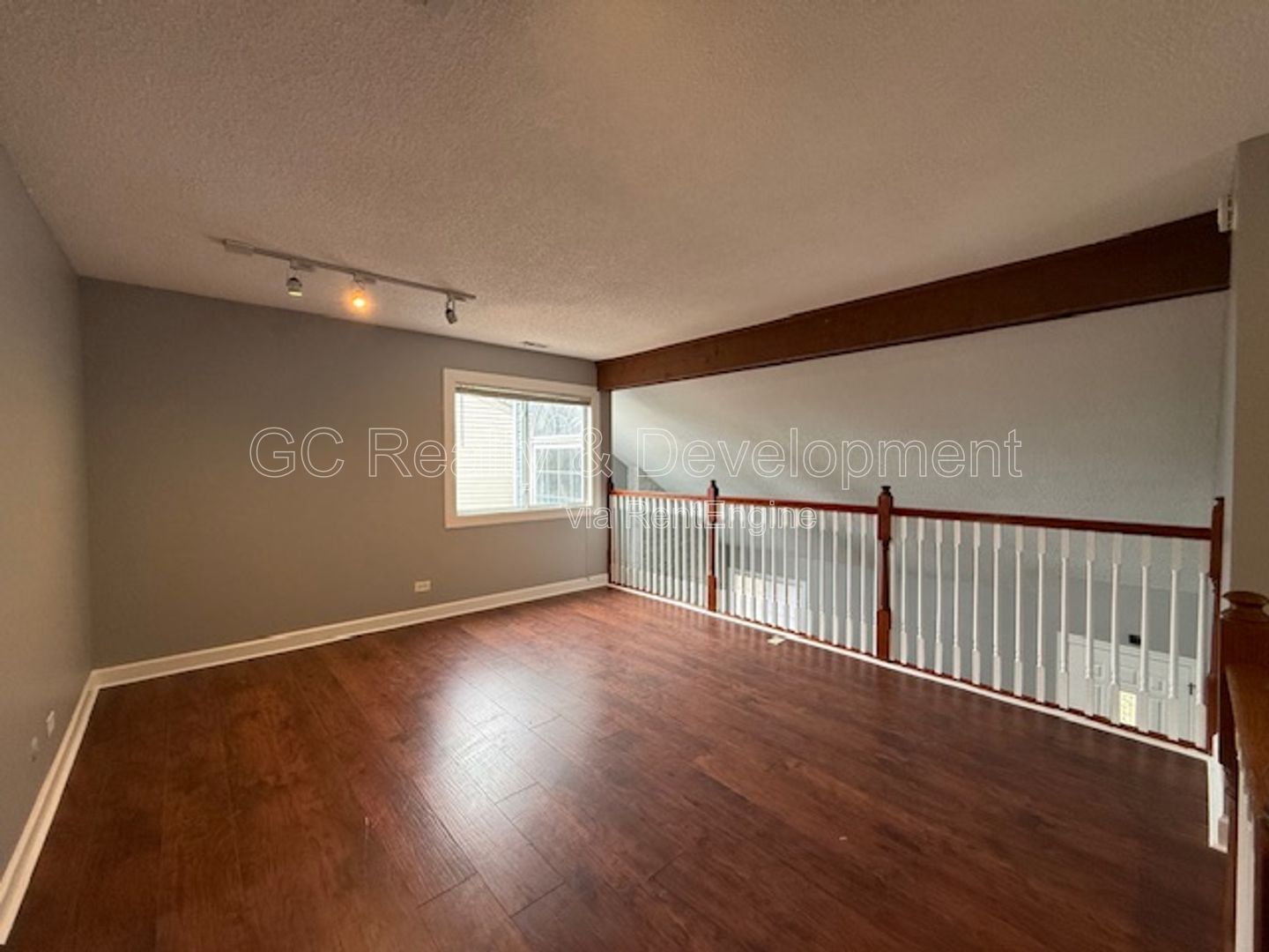*** 4 BDRM - 2.5 BTH / RECENTLY UPDATED / LOFT LAYOUT / PET FRIENDLY / REAR PATIO W GAZEBO *** property image