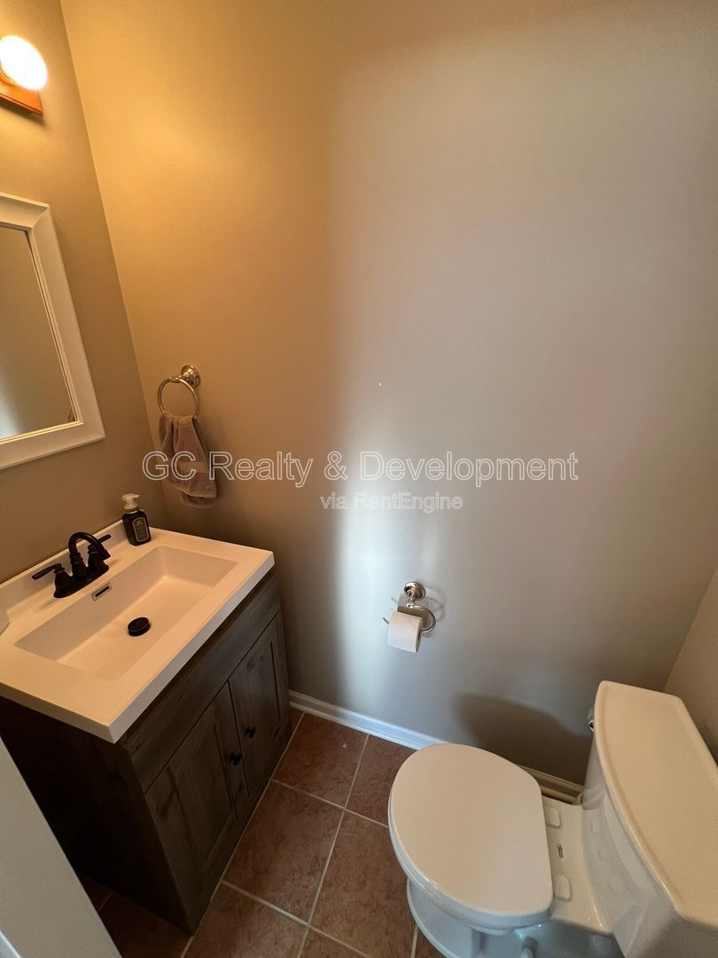 *** COMING SOON 5/15/26! / 3 BDRM - 2.5 BTH / FIN BSMT / SS APPL / LRG CLOSETS / CLUBHOUSE ACCESS *** property image