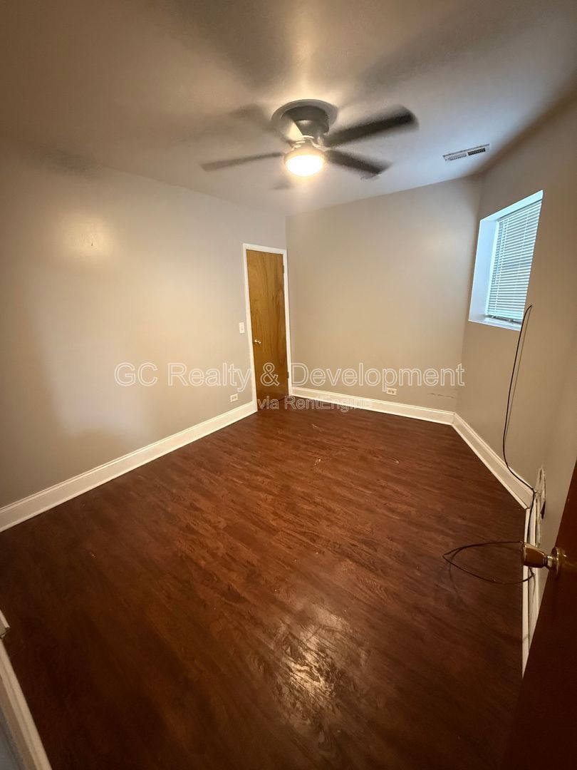 *** GARDEN UNIT / 1 BDRM / CENTRAL AC *** property image