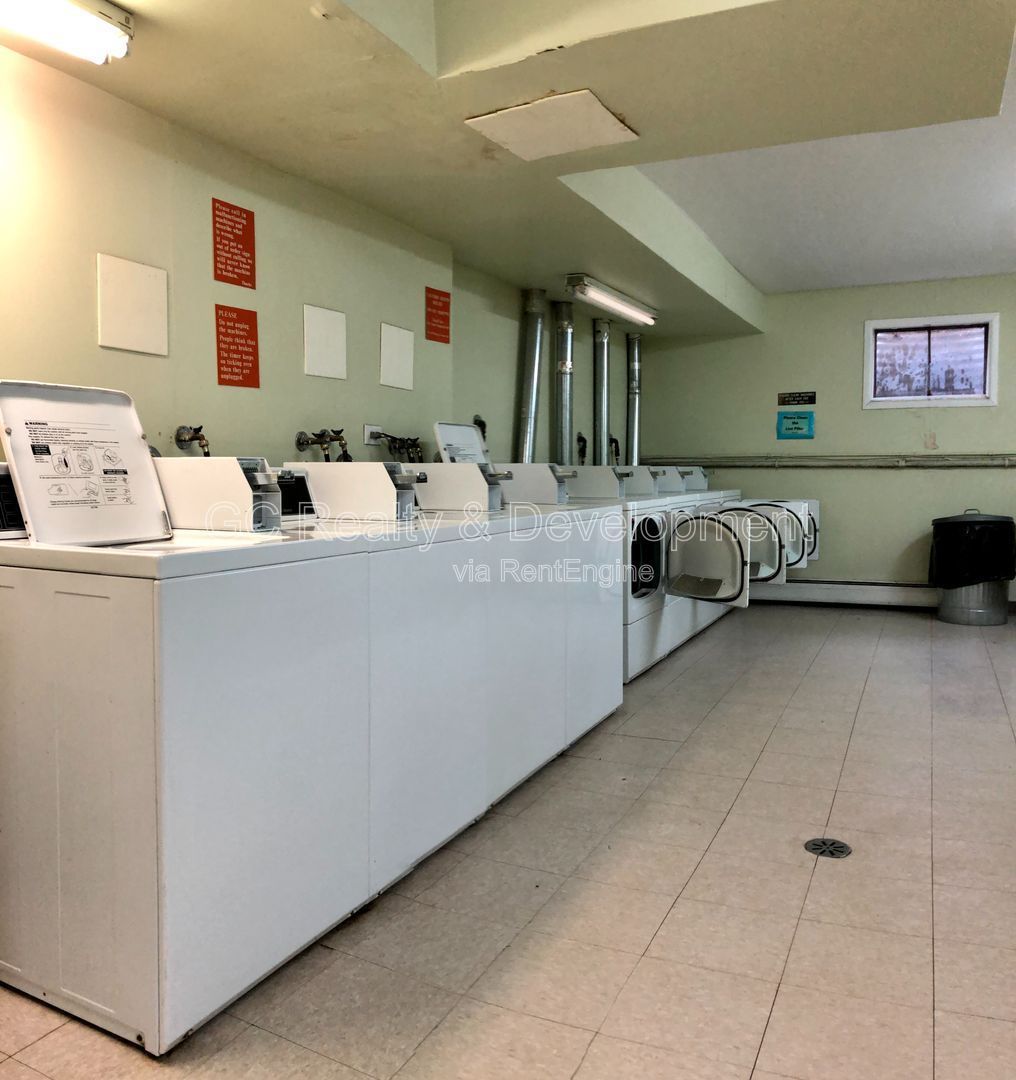 *** COMING SOON 5/15/26! / LARGE 2 BEDROOM / TENANT PAY ELECTRIC ONLY / LAUNDRY ON SITE / PET FRIENDLY*** property image