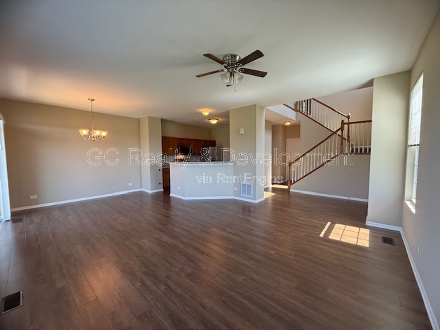 *** 3 BDRM - 2.5 BTH / PET FRIENDLY / RECENTLY UPDATED / ATTACHED GARAGE *** property image