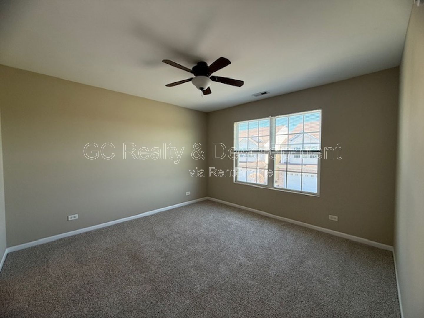 *** 3 BDRM - 2.5 BTH / PET FRIENDLY / RECENTLY UPDATED / ATTACHED GARAGE *** property image