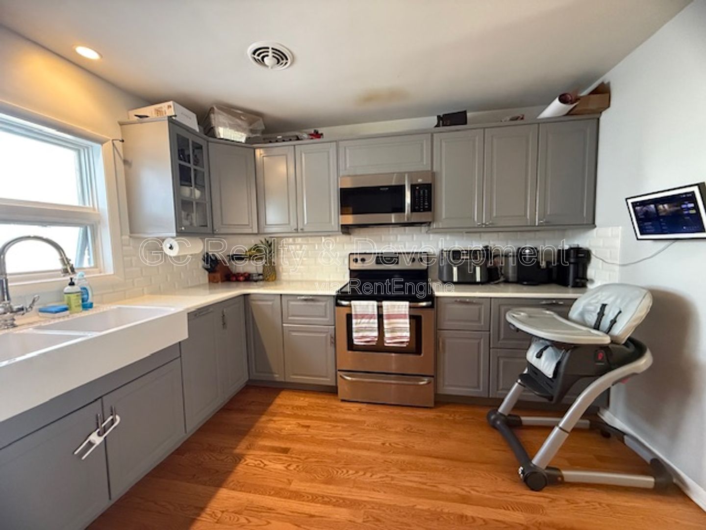 *** COMING SOON 6/01/26! / 4 BDRM - 2 BTH / SS APPL / FINISHED BSMT / IN UNIT LAUNDRY / FENCED YARD / CENTRAL AC *** property image