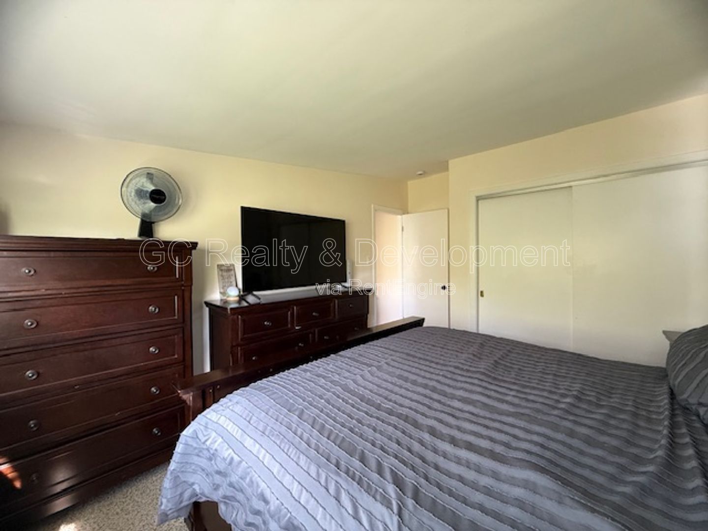 *** COMING SOON 6/01/26! / 4 BDRM - 2 BTH / SS APPL / FINISHED BSMT / IN UNIT LAUNDRY / FENCED YARD / CENTRAL AC *** property image