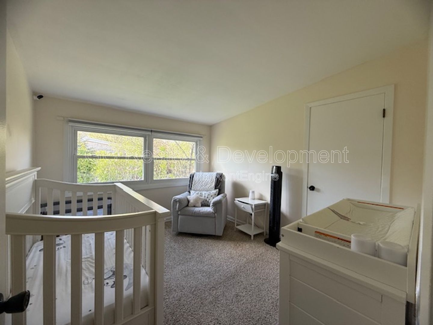 *** COMING SOON 6/01/26! / 4 BDRM - 2 BTH / SS APPL / FINISHED BSMT / IN UNIT LAUNDRY / FENCED YARD / CENTRAL AC *** property image