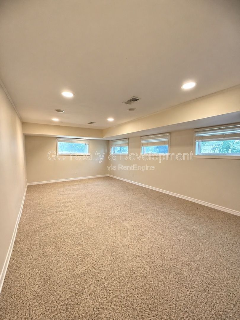 *** COMING SOON 6/01/26! / 4 BDRM - 2 BTH / SS APPL / FINISHED BSMT / IN UNIT LAUNDRY / FENCED YARD / CENTRAL AC *** property image