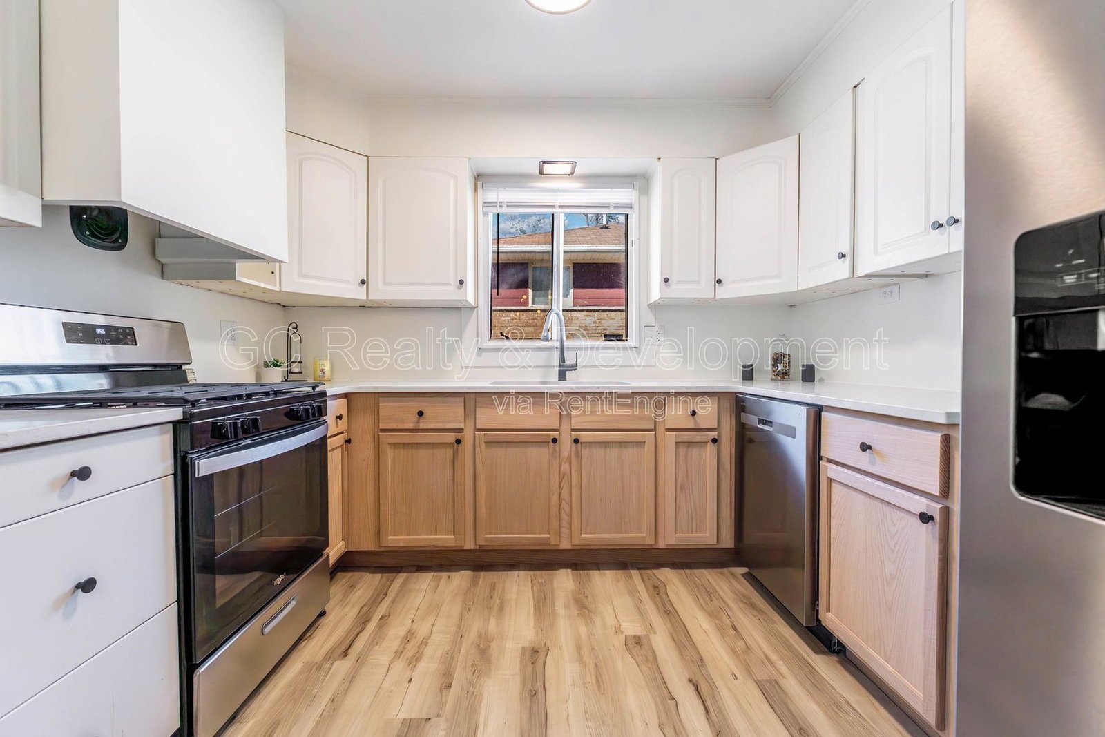 *** 4 BDRM / CENTRAL AC / ATTACHED GARAGE / LAWN CARE INCL / PET FRIENDLY *** property image