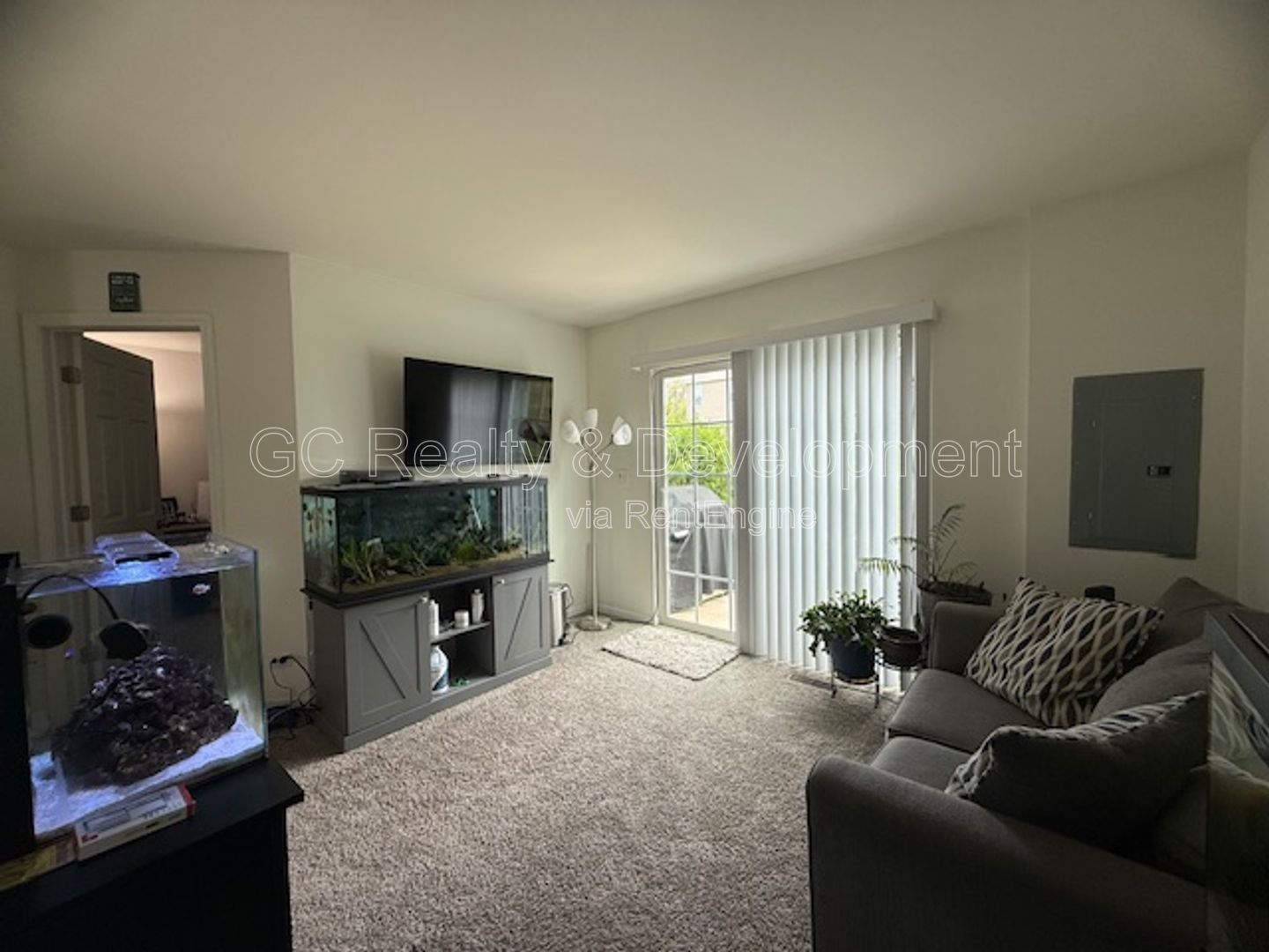 *** 2BDRM - 2BTH TOWNHOME IN TUSCANY WOODS / LOFT + FINISHED LOWER LEVEL | PET FRIENDLY property image