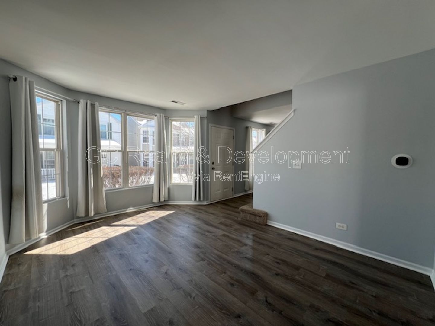 *** COMING SOON 5/22/26! / 3 BDRM - 2.5 BTH / RECENTLY UPDATED / PET FRIENDLY / W&D IN UNIT / SS APPL / FRONT PORCH *** property image