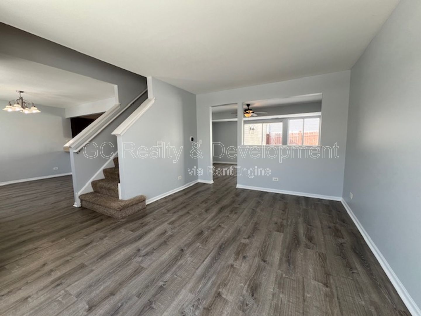 *** COMING SOON 5/22/26! / 3 BDRM - 2.5 BTH / RECENTLY UPDATED / PET FRIENDLY / W&D IN UNIT / SS APPL / FRONT PORCH *** property image
