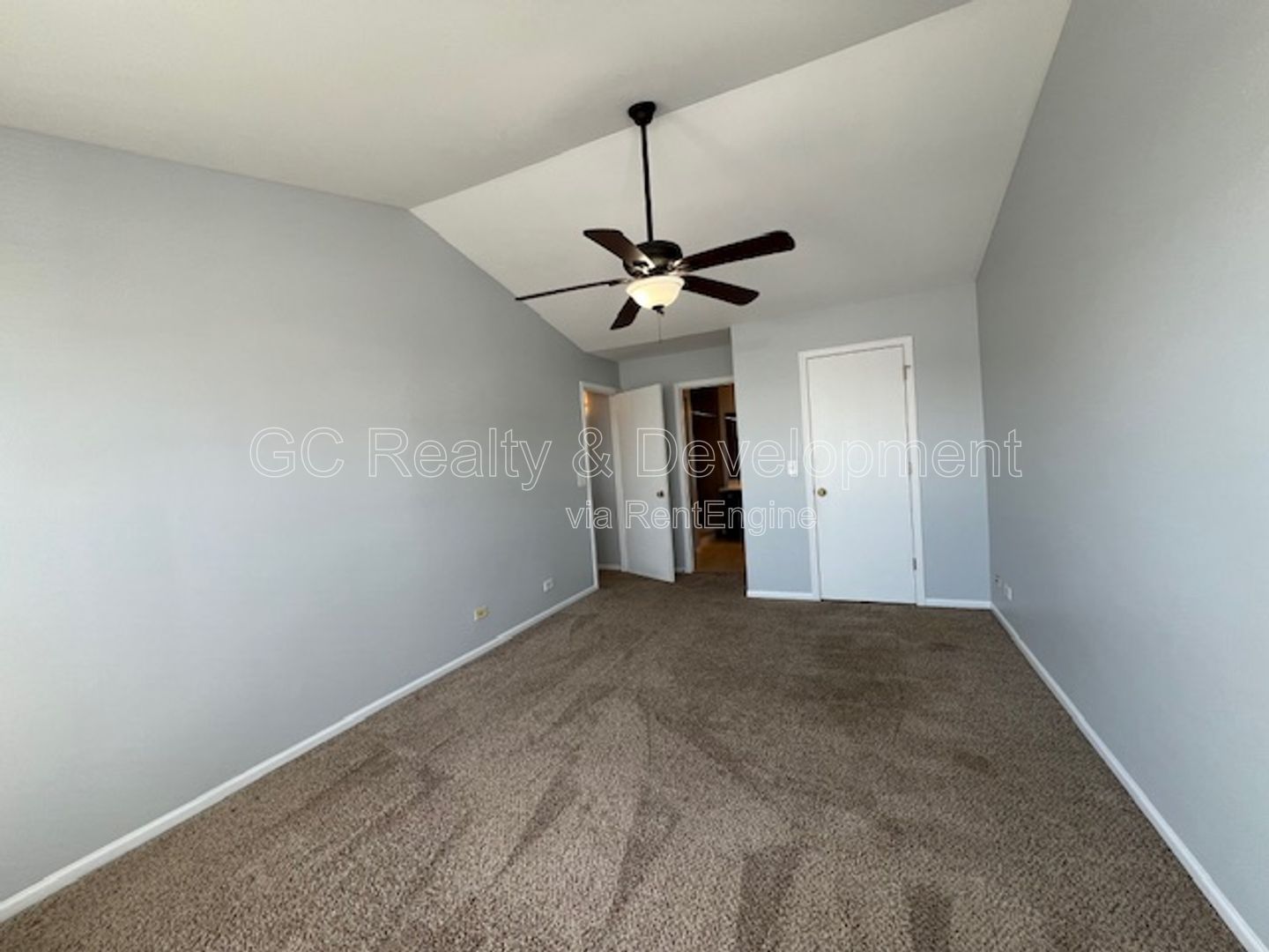 *** COMING SOON 5/22/26! / 3 BDRM - 2.5 BTH / RECENTLY UPDATED / PET FRIENDLY / W&D IN UNIT / SS APPL / FRONT PORCH *** property image