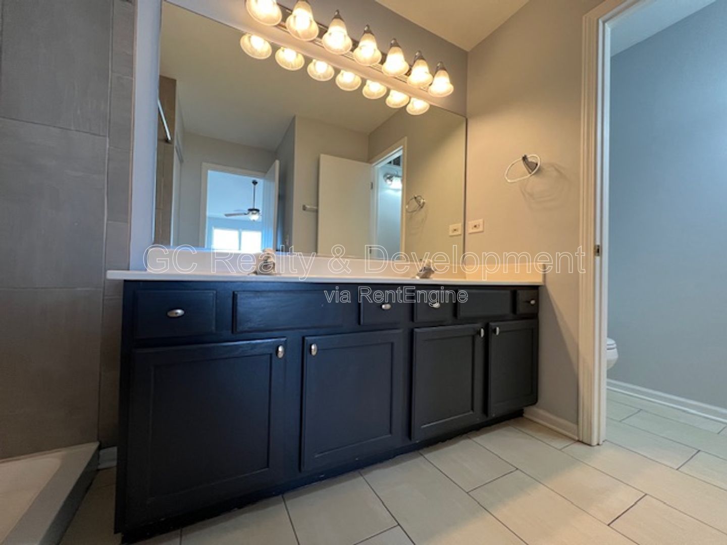 *** COMING SOON 5/22/26! / 3 BDRM - 2.5 BTH / RECENTLY UPDATED / PET FRIENDLY / W&D IN UNIT / SS APPL / FRONT PORCH *** property image