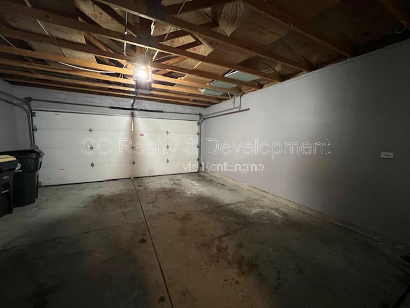*** COMING SOON 5/22/26! / 3 BDRM - 2.5 BTH / RECENTLY UPDATED / PET FRIENDLY / W&D IN UNIT / SS APPL / FRONT PORCH *** property image