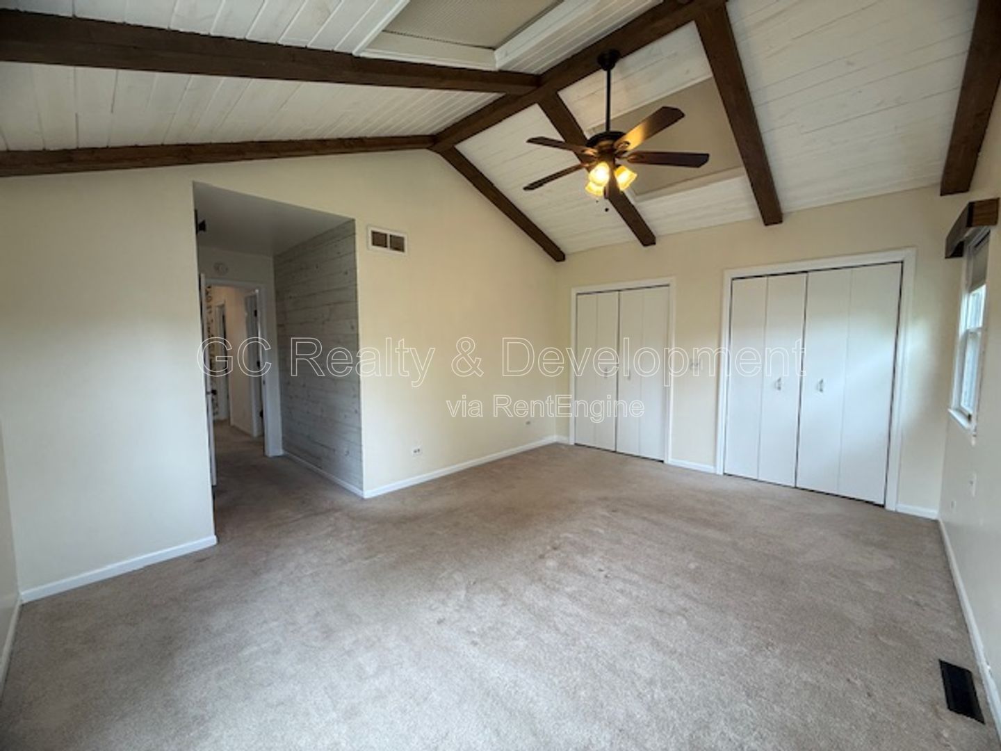 *** 4 BDRM - 2 BTH / FINISHED BSMT / PET FRIENDLY / UPDATED THROUGHOUT / FENCED YARD *** property image