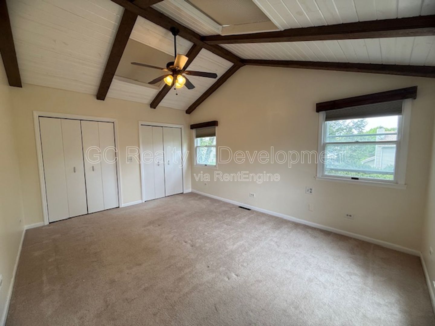 *** 4 BDRM - 2 BTH / FINISHED BSMT / PET FRIENDLY / UPDATED THROUGHOUT / FENCED YARD *** property image