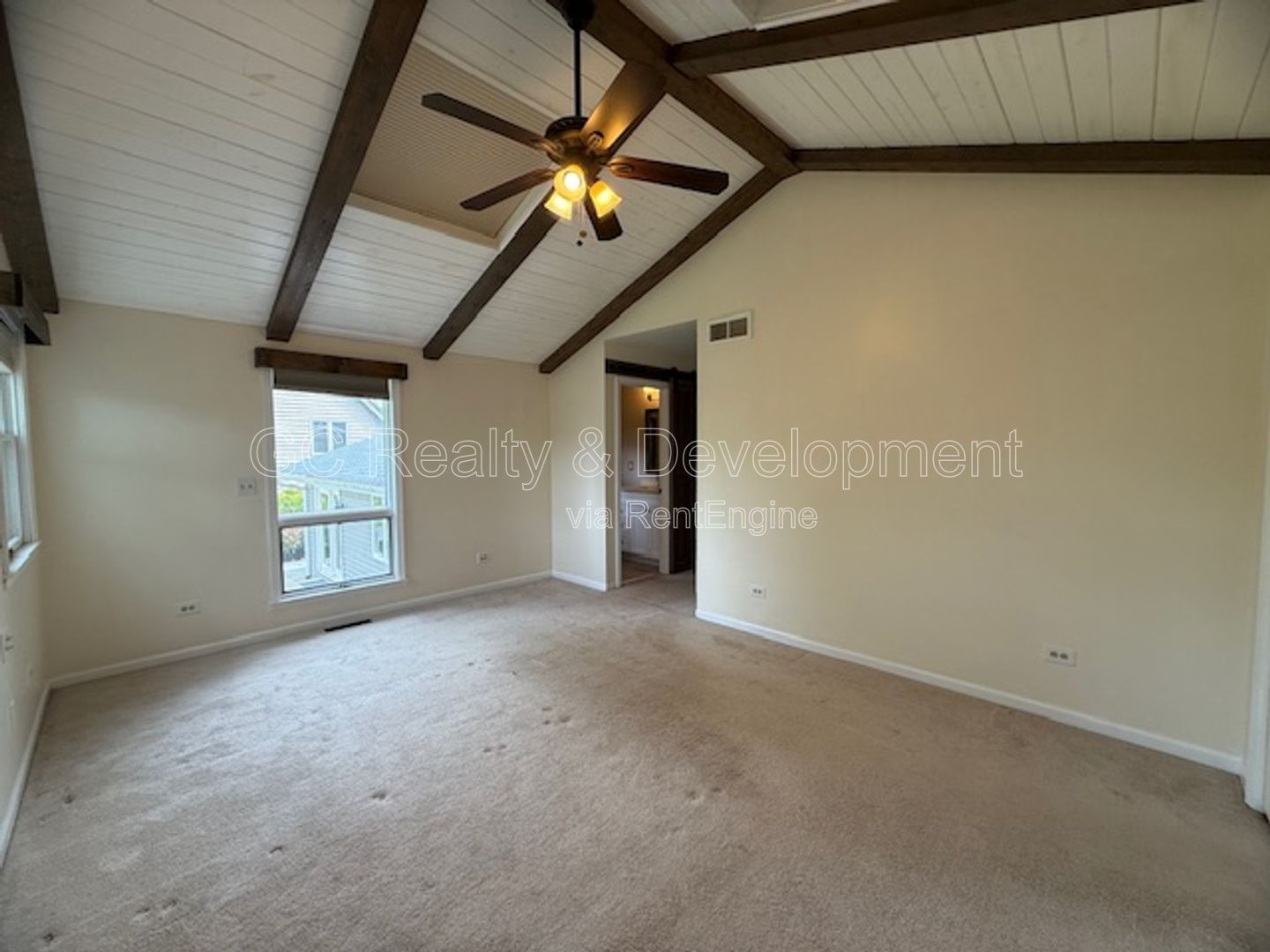 *** 4 BDRM - 2 BTH / FINISHED BSMT / PET FRIENDLY / UPDATED THROUGHOUT / FENCED YARD *** property image
