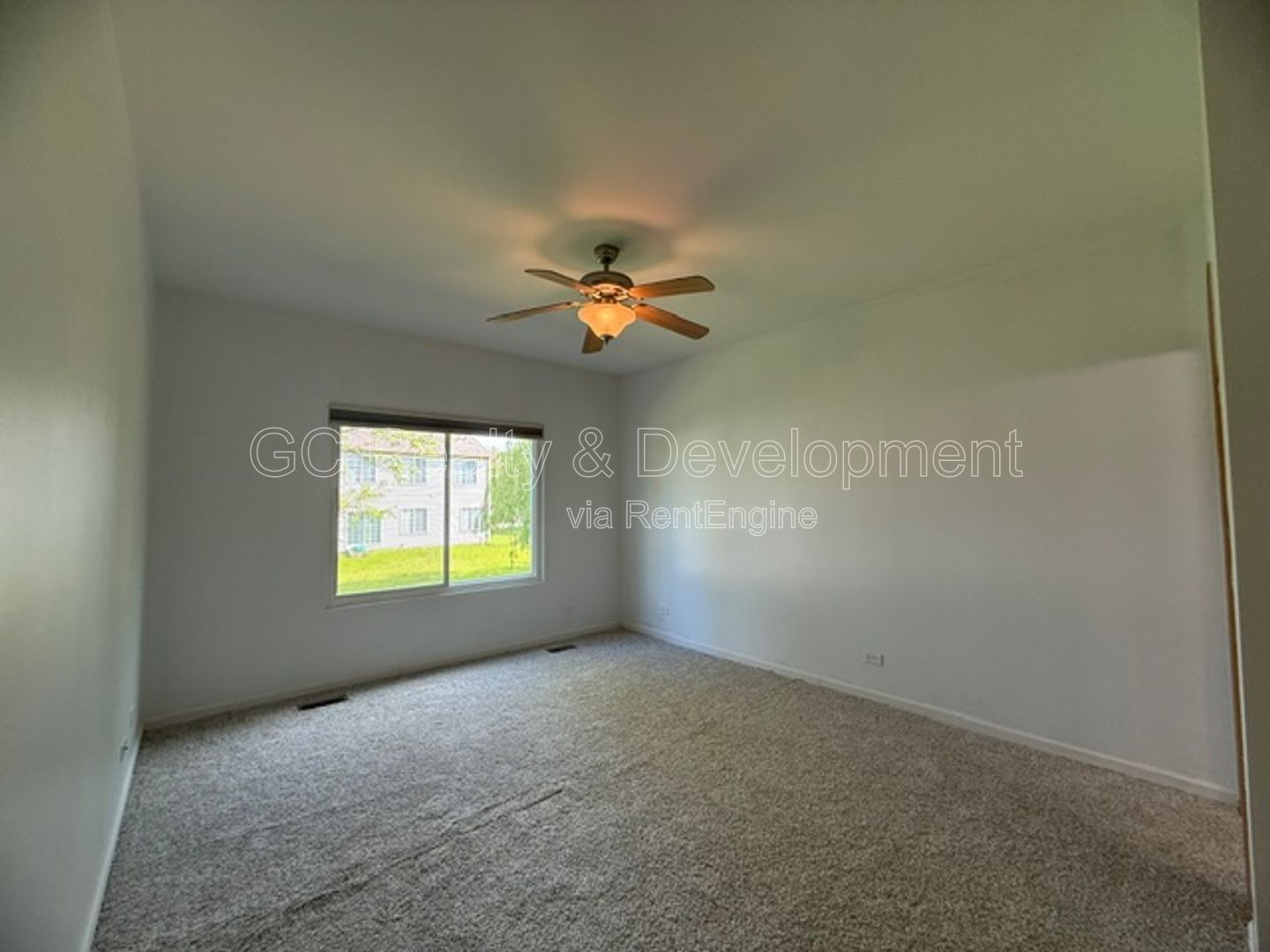 *** 2 BDRM - 2 BTH / PET FRIENDLY / ATTACHED GARAGE / REAR PATIO W  BALCONY *** property image