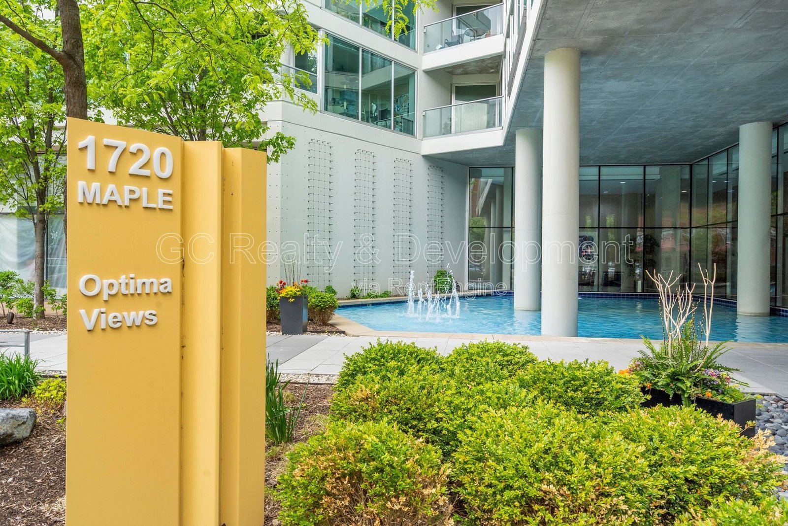 *** 2 BDRM - 2 BTH / WIFI INCL - ONLY PAY ELECTRIC / ON SITE GYM / POOL & HOT TUB / ASSIGNED PARKING *** property image