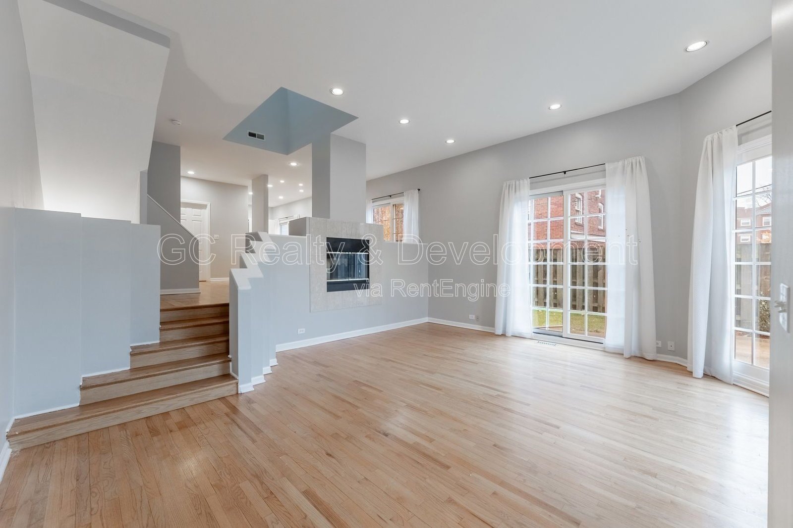 *** COMING SOON 7/15/26! / HYDE PARK / 3 BDRM + DEN - 3 BTH / FINISHED BSMT / W&D IN UNIT / PARKING INCL / PET FRIENDLY *** property image