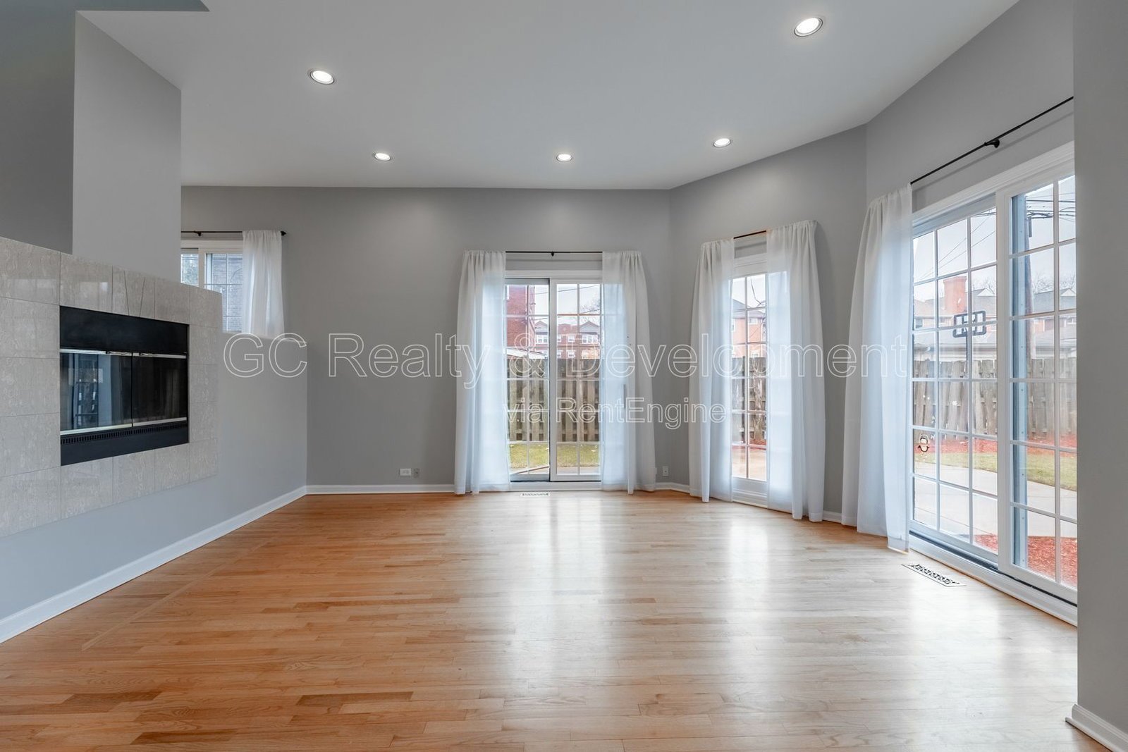 *** COMING SOON 7/15/26! / HYDE PARK / 3 BDRM + DEN - 3 BTH / FINISHED BSMT / W&D IN UNIT / PARKING INCL / PET FRIENDLY *** property image