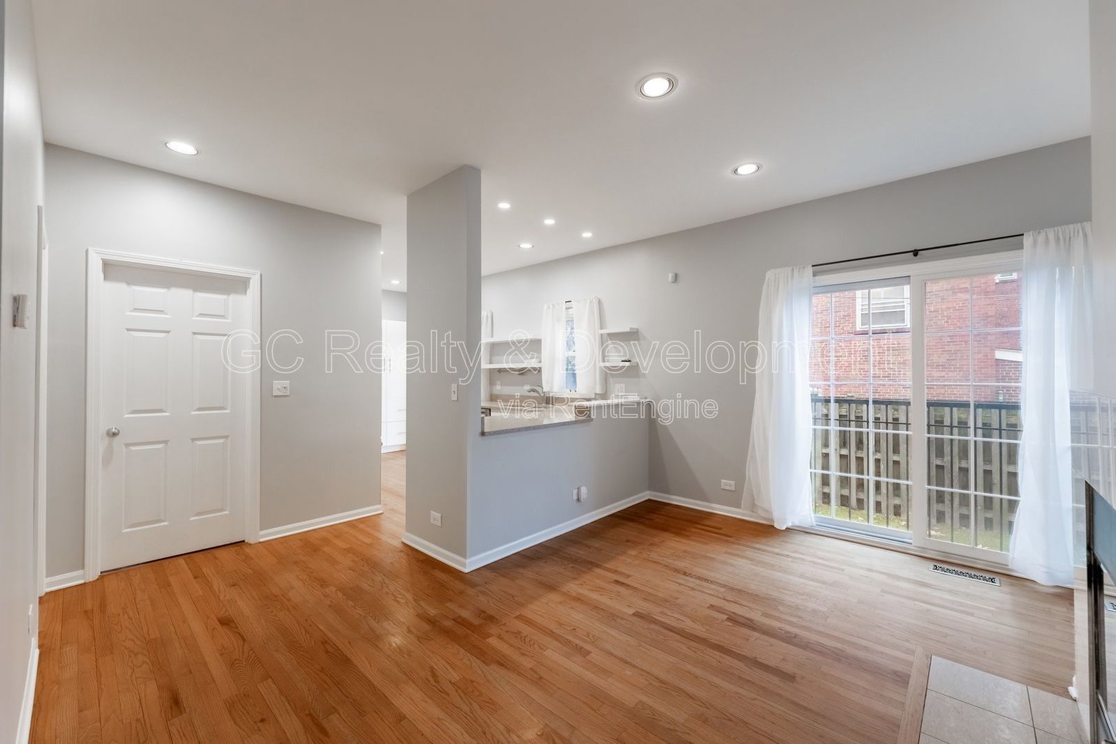 *** COMING SOON 7/15/26! / HYDE PARK / 3 BDRM + DEN - 3 BTH / FINISHED BSMT / W&D IN UNIT / PARKING INCL / PET FRIENDLY *** property image