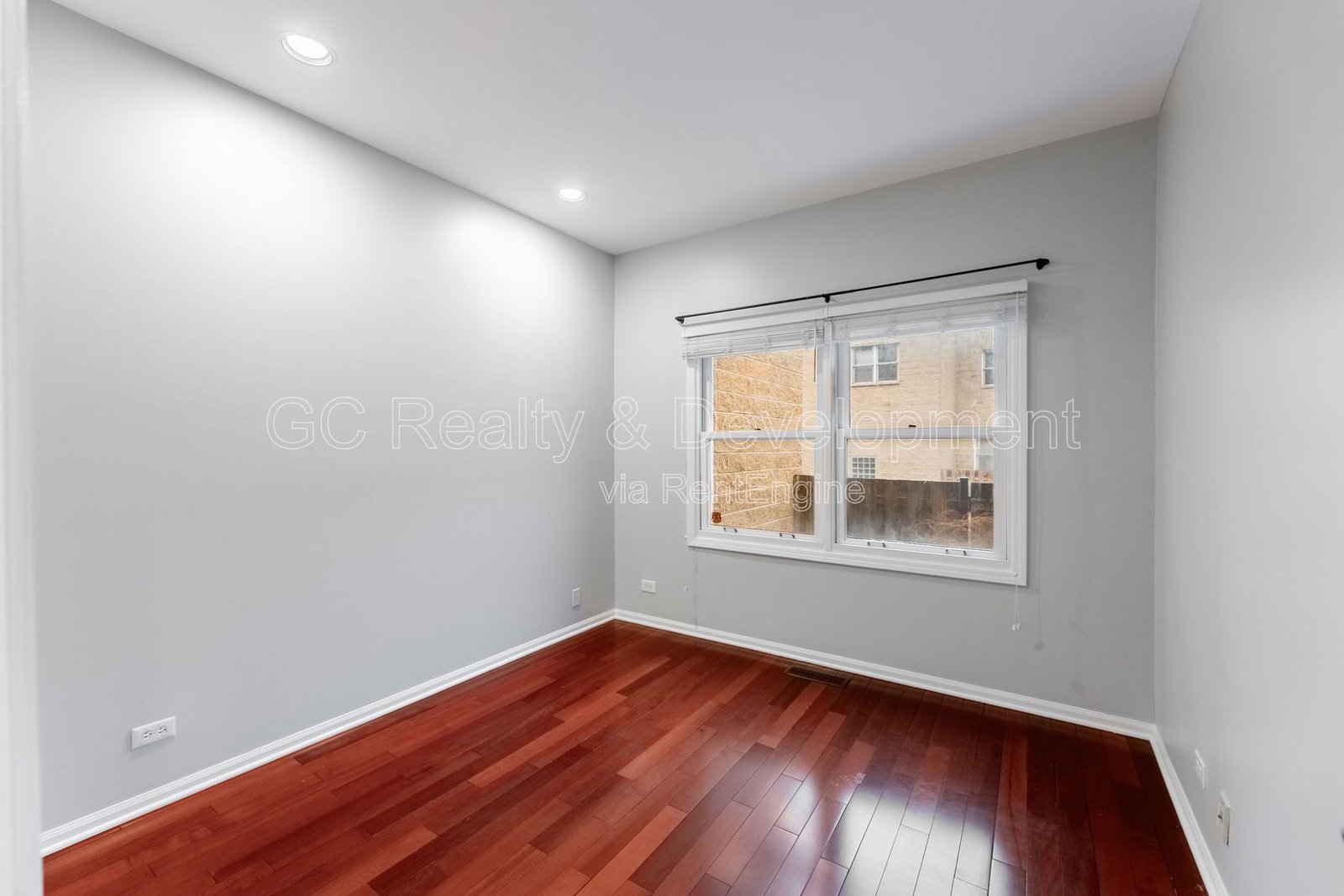 *** COMING SOON 7/15/26! / HYDE PARK / 3 BDRM + DEN - 3 BTH / FINISHED BSMT / W&D IN UNIT / PARKING INCL / PET FRIENDLY *** property image