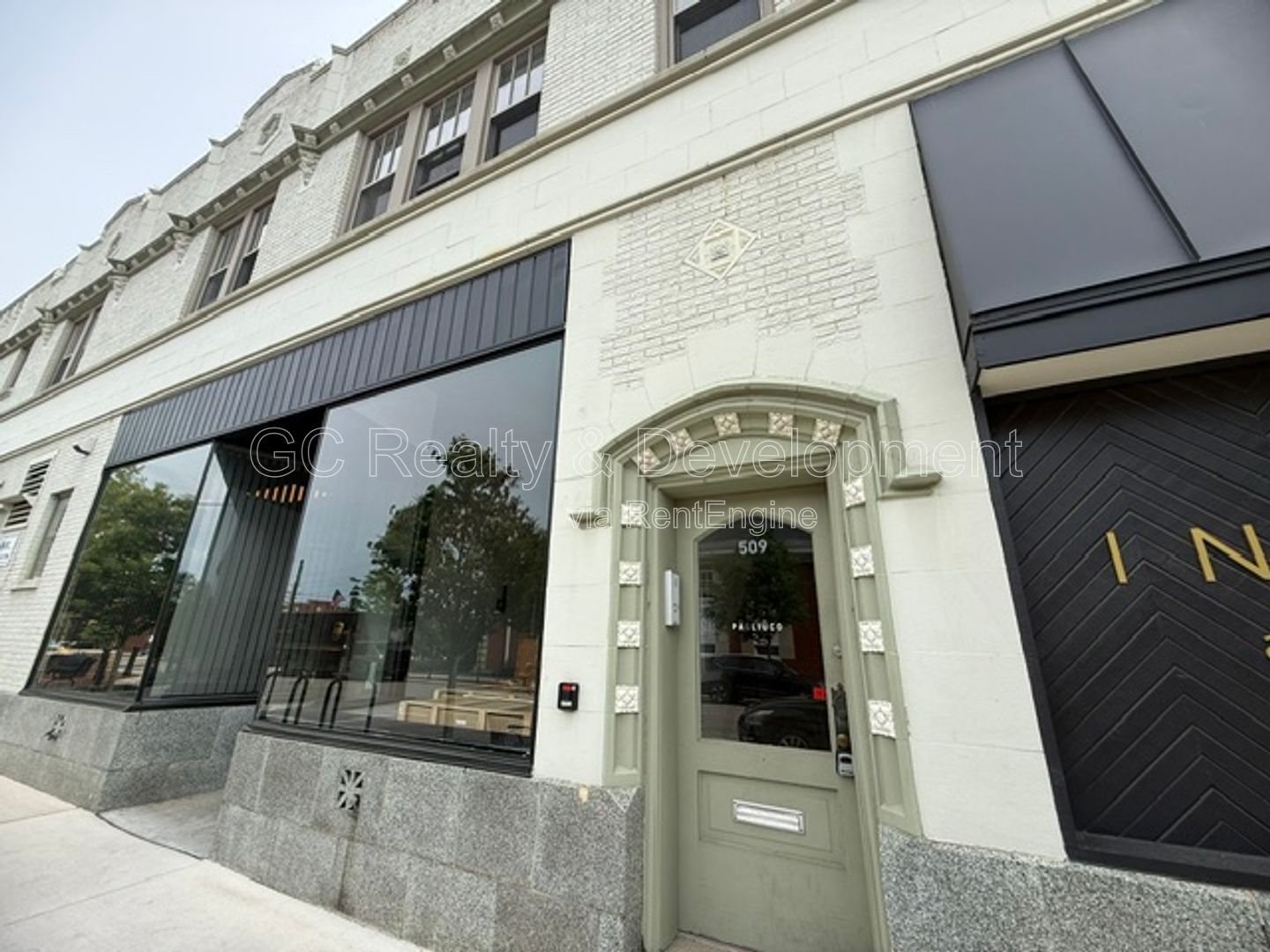 *** 2 BDRM / ONLY PAY ELECTRIC / SS APPL *** property image