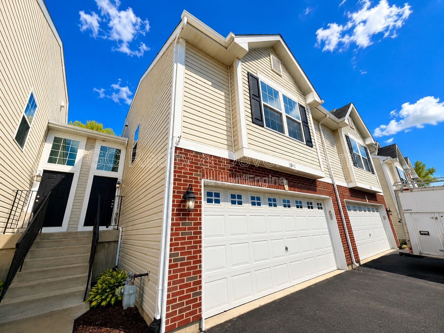 *** MOVE-IN SPECIAL! / NEWER CONSTRUCTION / 2 BDRM - 2 BTH / PET FRIENDLY / CENTRAL AC / ATTACHED GARAGE *** property image