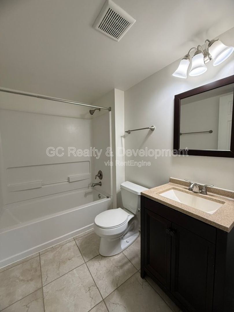 *** MOVE-IN SPECIAL! / NEWER CONSTRUCTION / 2 BDRM - 2 BTH / PET FRIENDLY / CENTRAL AC / ATTACHED GARAGE *** property image